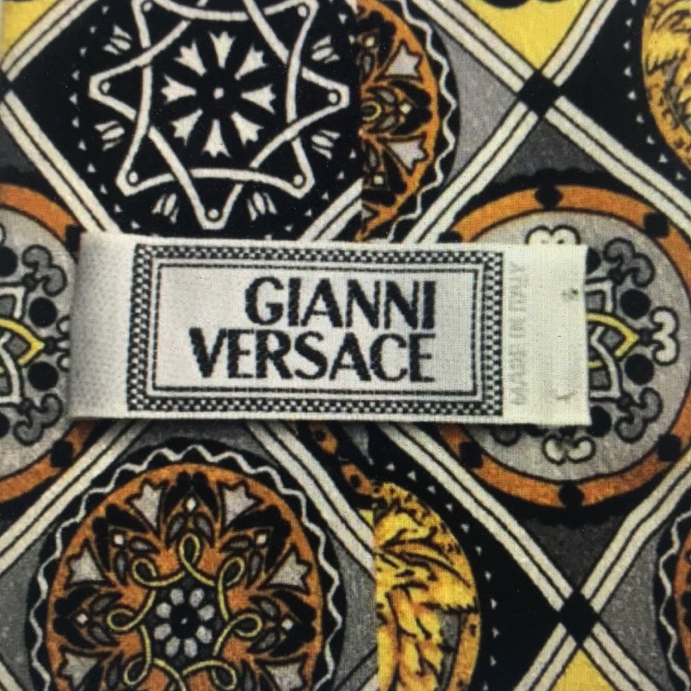 VTG 💎Versace Baroque Medusa Crest Rose Silk Tie